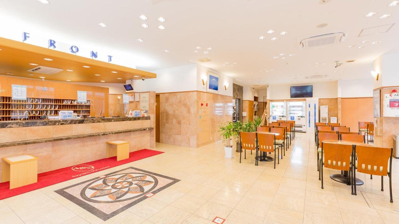 Toyoko Inn Kobe Sannomiya No.2 Exterior photo